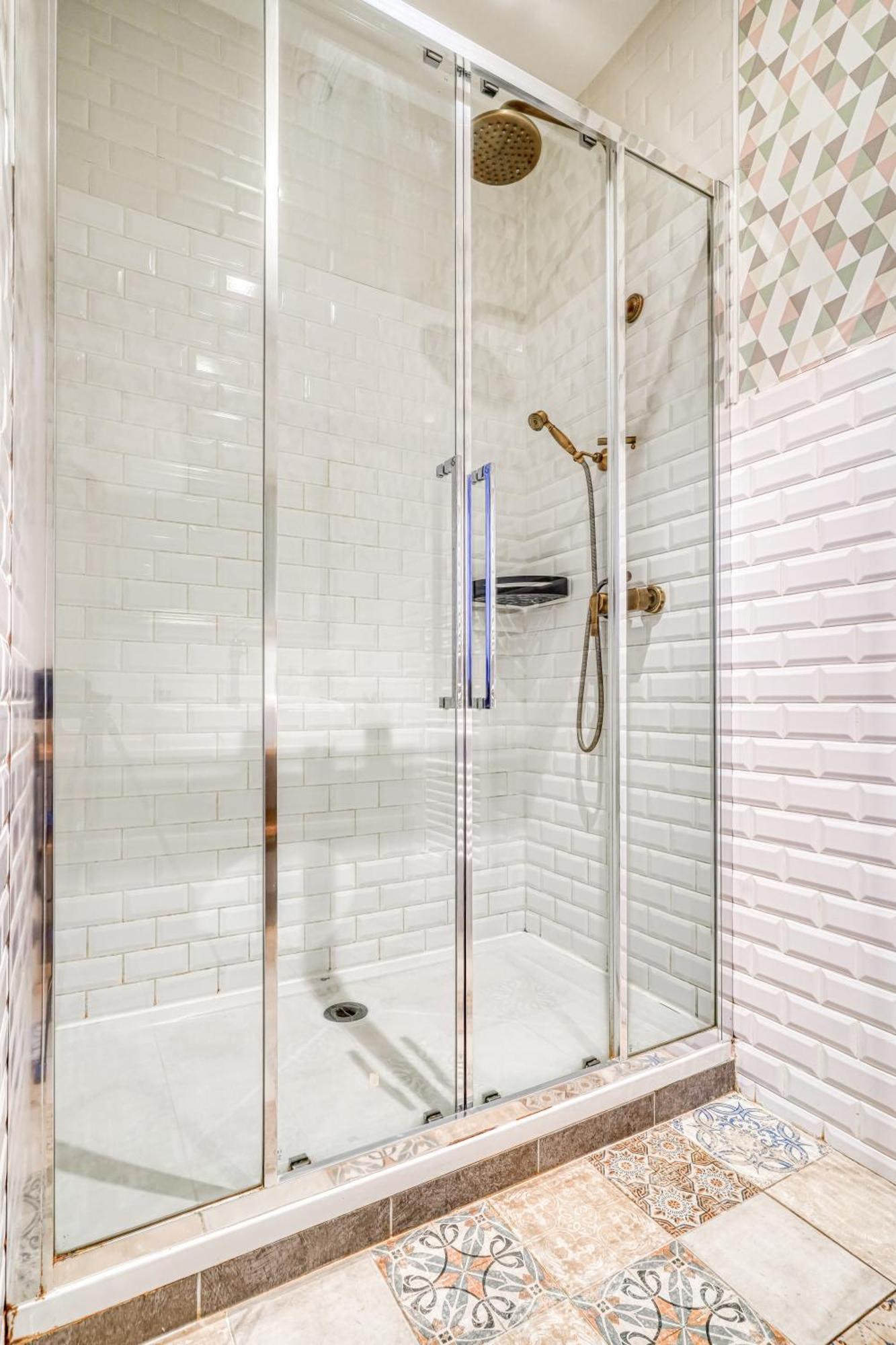 Luxury Suite Paris Republique Экстерьер фото